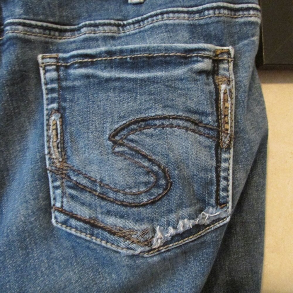 Silver Avery Denim Jeans - Picture 6 of 9